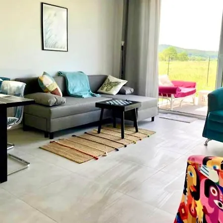 Z Jaskolka Parter Apartment Smoldzino