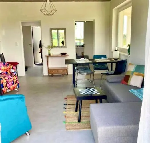 Z Jaskolka Parter شقة Smołdzino